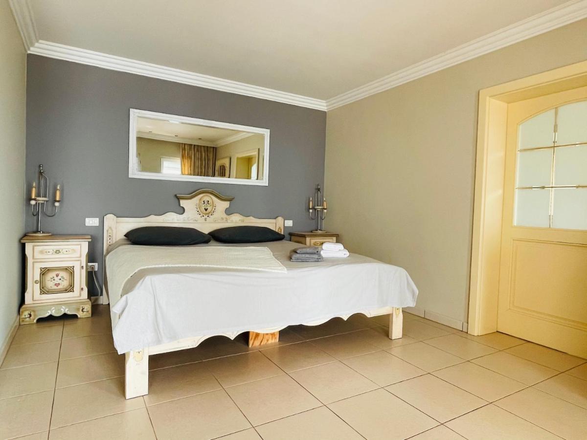 Relaxing Villa Heated Pool Luxurious Views Massage Санта-Урсула Экстерьер фото